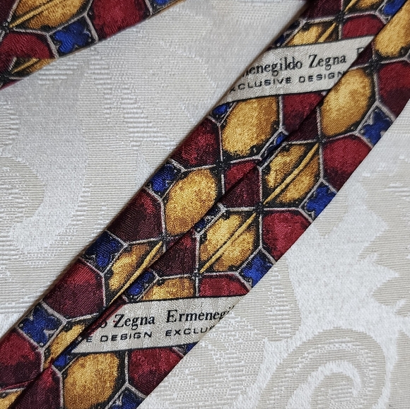 ERMENEGILDO ZEGNA Exclusive Design 100% Silk Tie - Picture 4 of 6